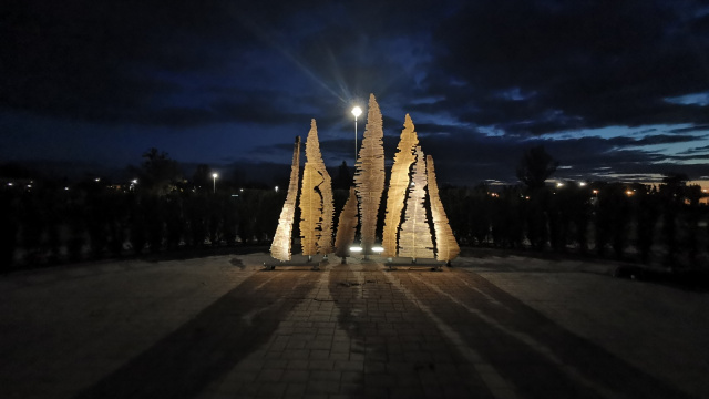 Nowa instalacja w Opolu. To monument poświęcony ofiarom pandemii [FILM]