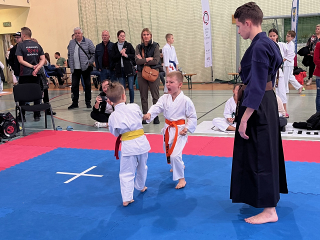 Kilkuset karateków z całej Polski rywalizowało w Głuchołazach na Ronin Cup II