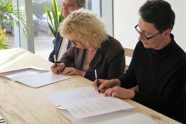 Opolska galeria sztuki i liceum podpisały umowę o współpracy