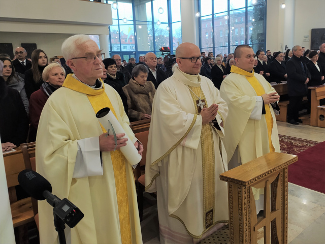 Diecezja opolska ma nowego biskupa pomocniczego. Sakra księdza Waldemara Musioła