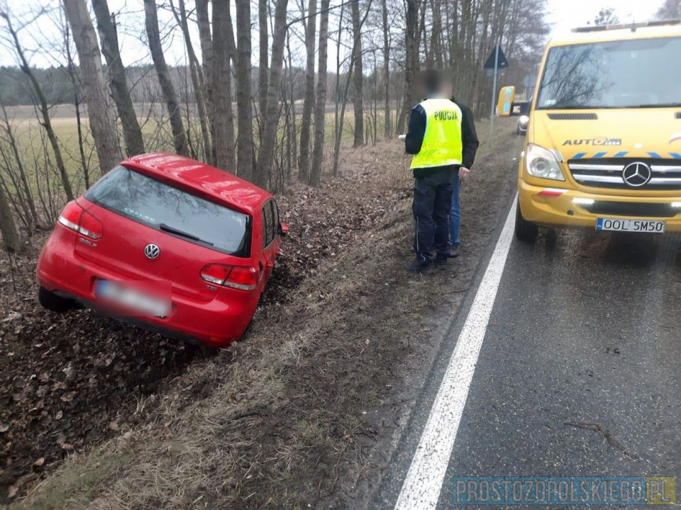 Wypadek w gminie Rudniki foto: Mario
