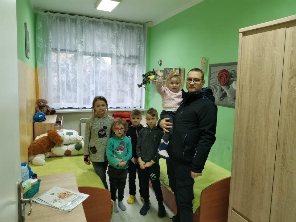 Pomoc dzieciom z Domów Dziecka w Żytomierzu [fot. Powiat Brzeski]