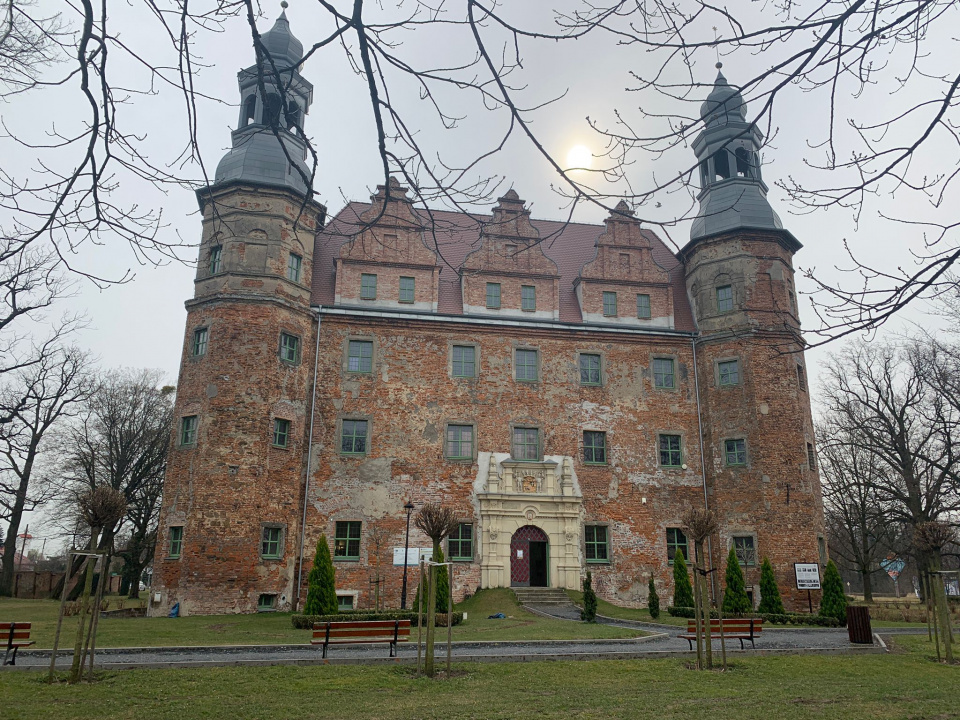 Dziedziniec pałacu w Polskiej Cerekwi jeszcze w tym roku ma zostać zadaszony [fot. A. Pospiszyl]