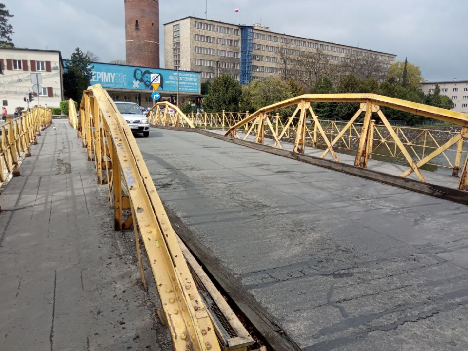 Przez most przy Zamkowej w Opolu przejadą autobusy. To pomysł władz miasta [fot.P.Wójtowicz]