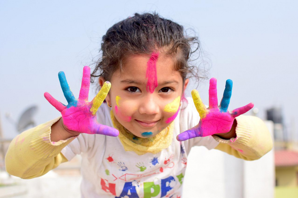 Kolorowy dzień dziecka w Turawa Park. Zdjęcie ilustracyjne [fot. Pixabay]