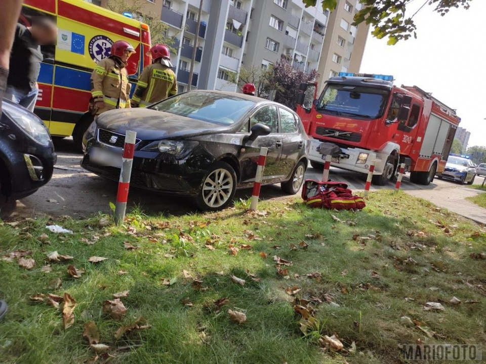 Zderzenie dwóch aut przy Koszyka w Opolu [fot. Mario]
