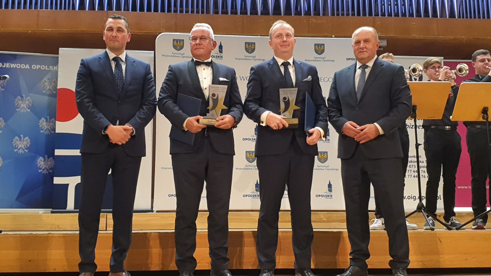 Przedsiębiorcy oraz przedstawiciele instytucji zostali nagrodzeni przez Opolską Izbę Gospodarczą foto: Łukasz Jóźwieńko