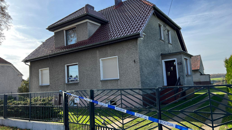 Dom, w którym znaleziono ciała dwóch osób foto:D.Klimczak
