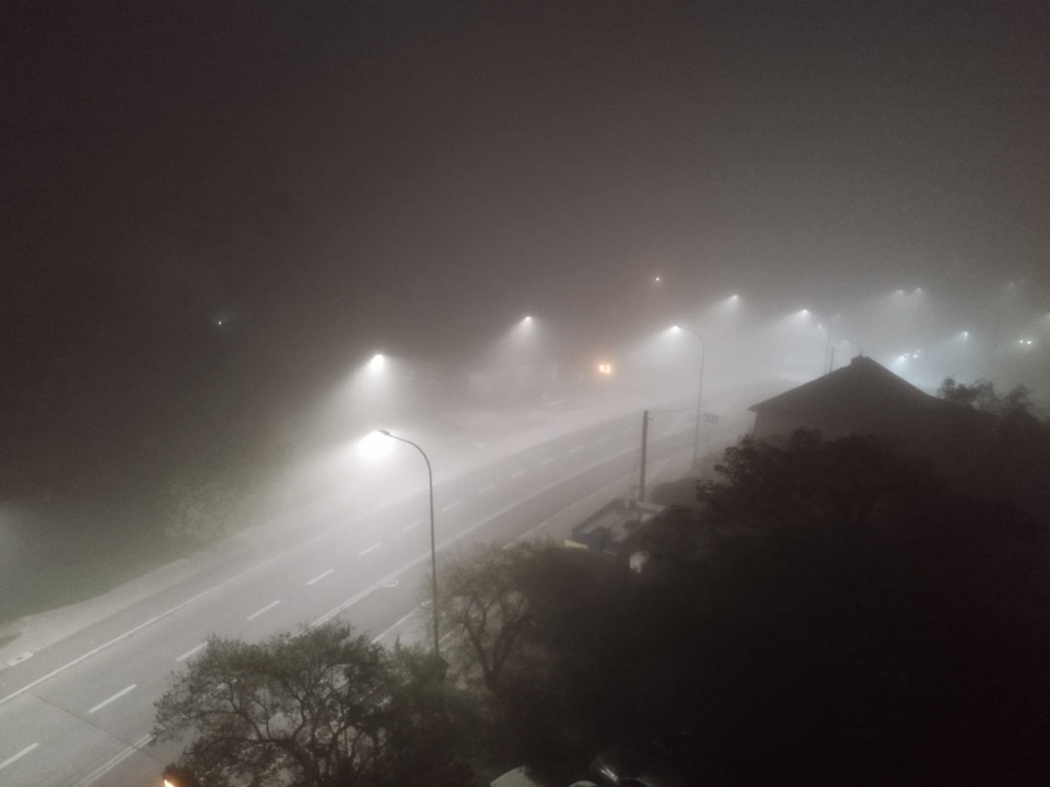 Mgła w mieście foto:B.Kalisz