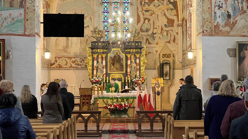 Uroczystości posadzenie dębu papieskiego w Małujowicach [fot. Daniel Klimczak]
