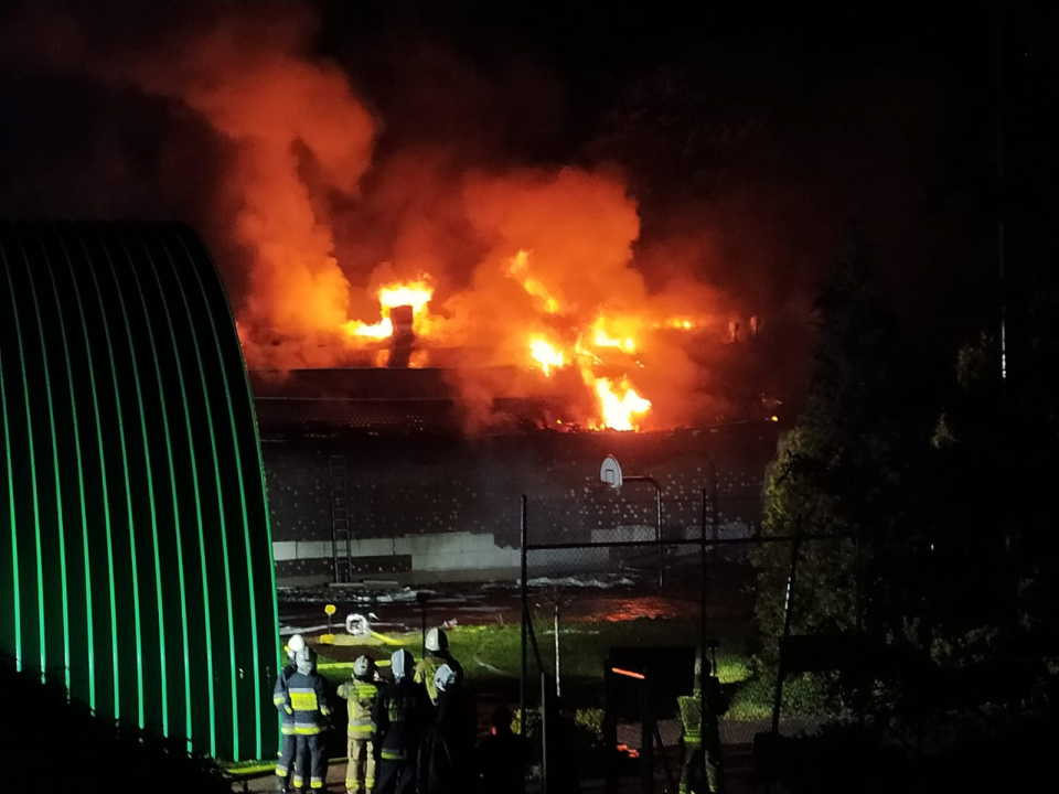 Pożar w hotelu w Chrząstowicach [fot. Witold Wośtak]