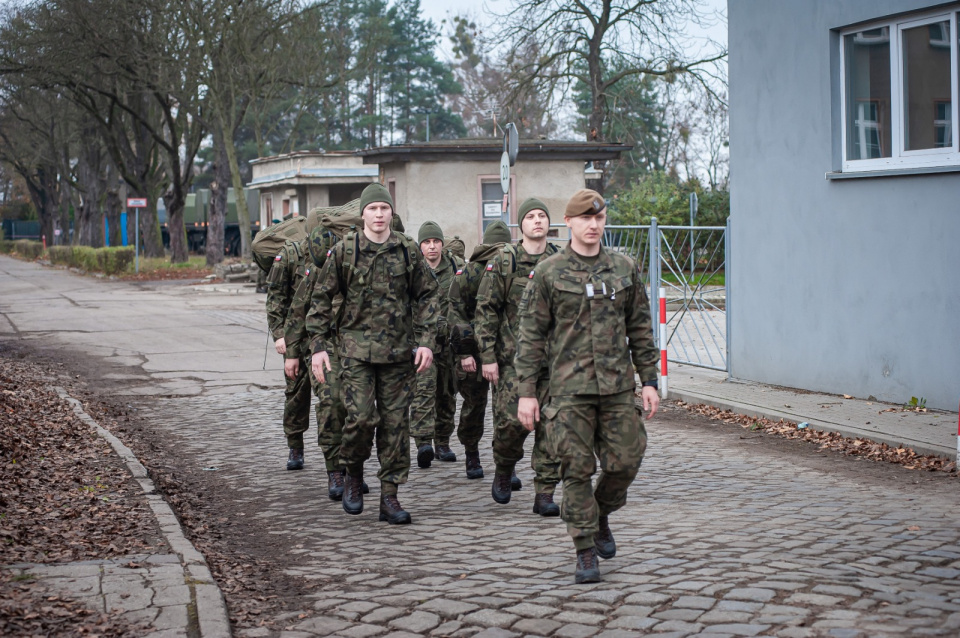 Wcielenie ochotników do terytorialnej służby wojskowej w Opolu [fot. mat. 13. ŚBOT]
