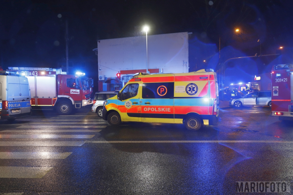 Wypadek na skrzyżowaniu w Opolu [fot. Mario]