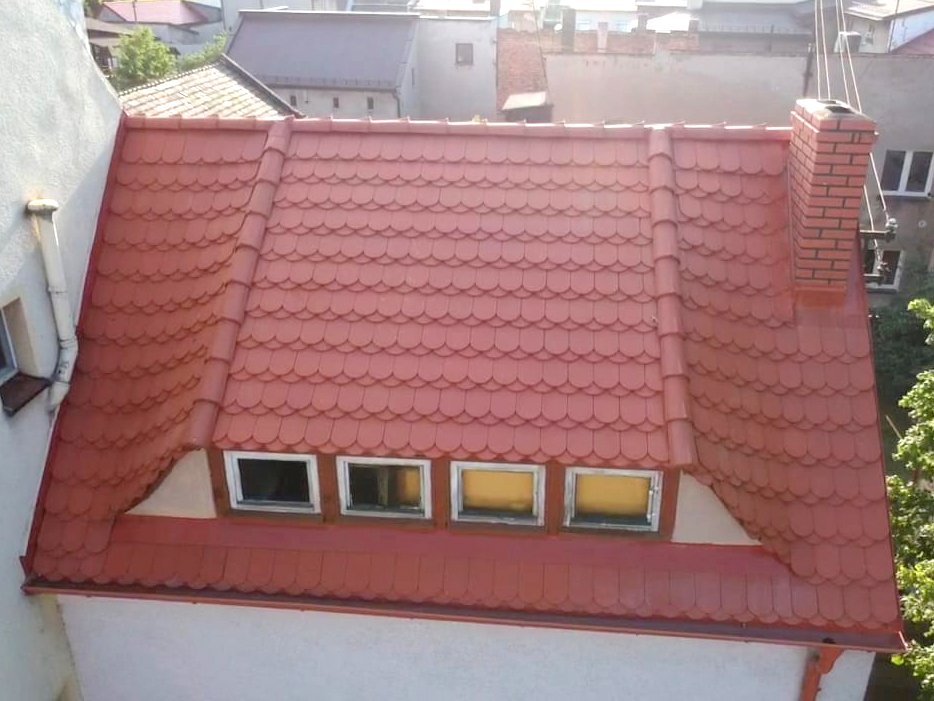 Wymienione dachy budynków komunalnych w Gorzowie Śląskim [fot. archiwum gminy]