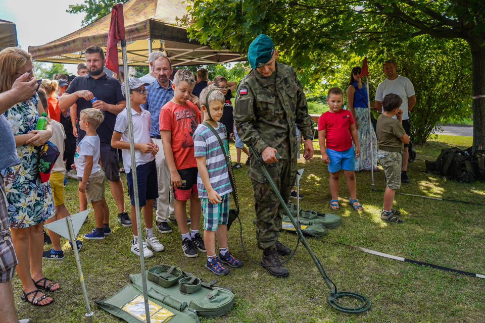 Piknik wojskowy w Skarbimierzu [fot. Adam Dubiński]