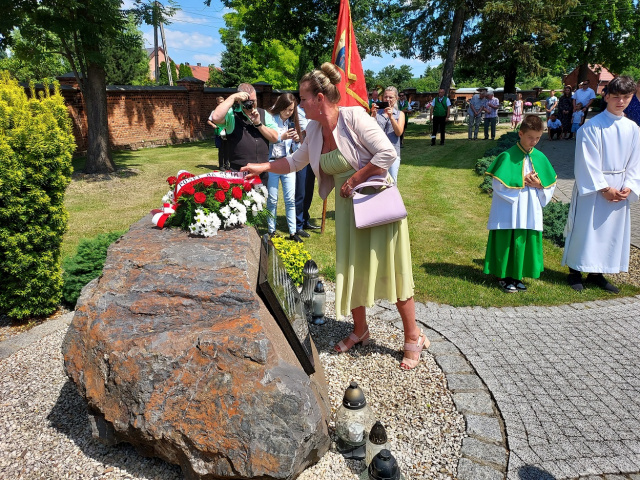 W Niemysłowicach obchodzono 80. rocznicę Rzezi Wołyńskiej. Należy przebaczyć, ale nie wolno tego zapominać