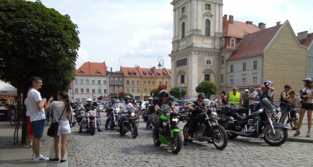 Drogówka będzie monitorować bezpieczeństwo podczas zlotu motocyklowego w Prudniku