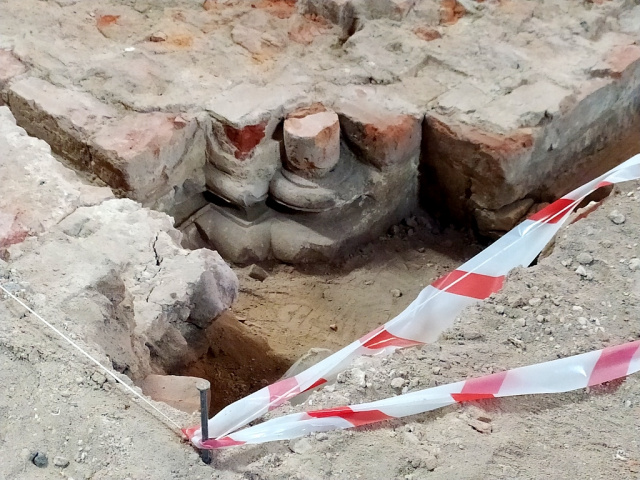 Co do tej pory odkryli archeolodzy w opolskiej katedrze Badania wymagają czasu