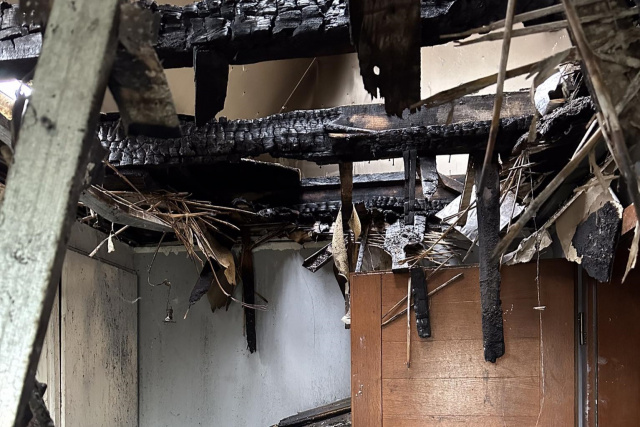 Ogień strawił ich dom. Rodzina z Kędzierzyna-Koźla prosi o pomoc