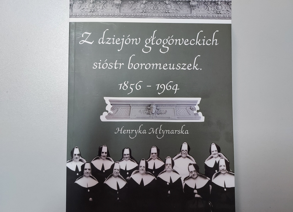 Najnowsza książka Henryki Młynarskiej poszerza wiedzę o przeszłości Głogówka [fot. Jan Poniatyszyn]