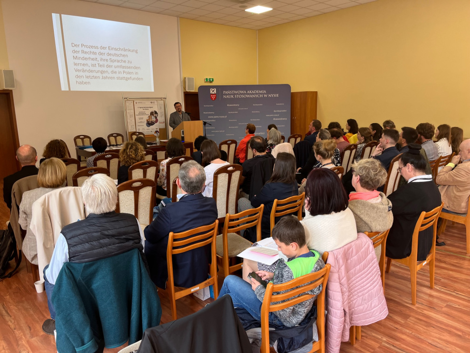 Konferencja "Wielojęzyczność jako szansa" na PANS w Nysie [fot. Jakub Biel]