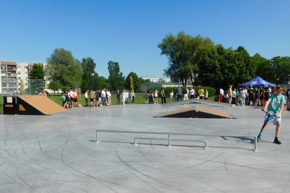 W Strzelcach Opolskich uroczyście oddano do użytku skatepark [fot. Joanna Gerlich]