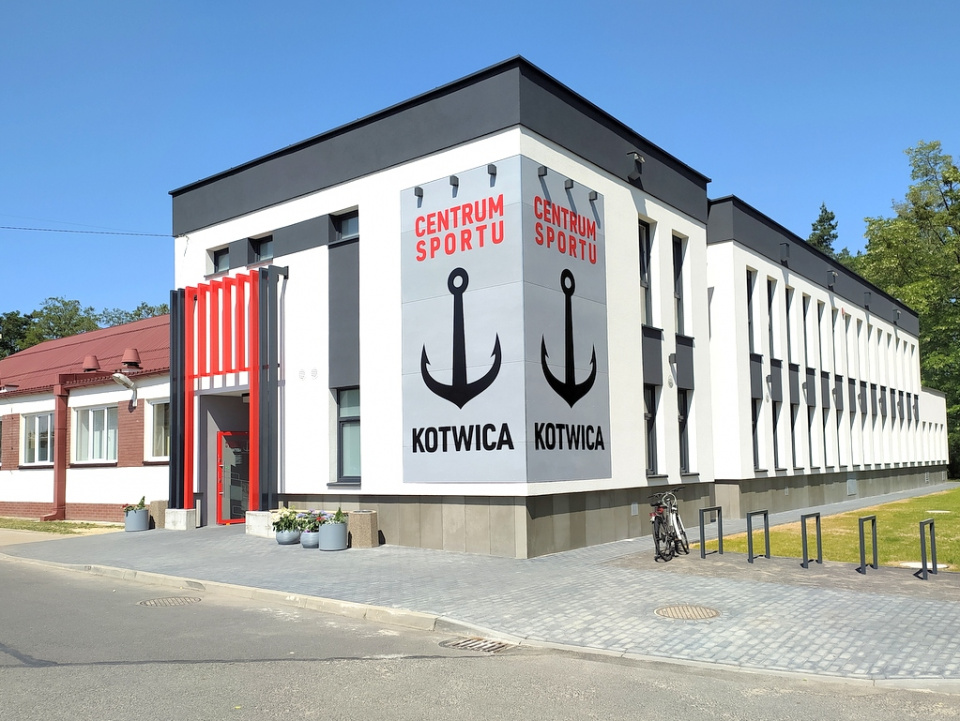 Centrum Sportu "Kotwica" w Praszce [fot. Witold Wośtak]