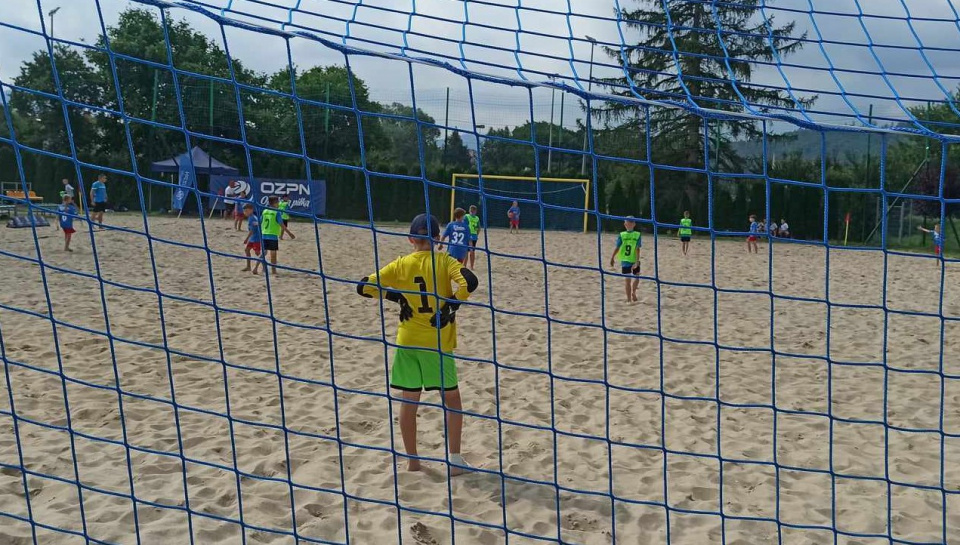 Mistrzostwa Opolszczyzny w plażowej piłce nożnej w Głuchołazach - [fot: Grzegorz Frankowski]