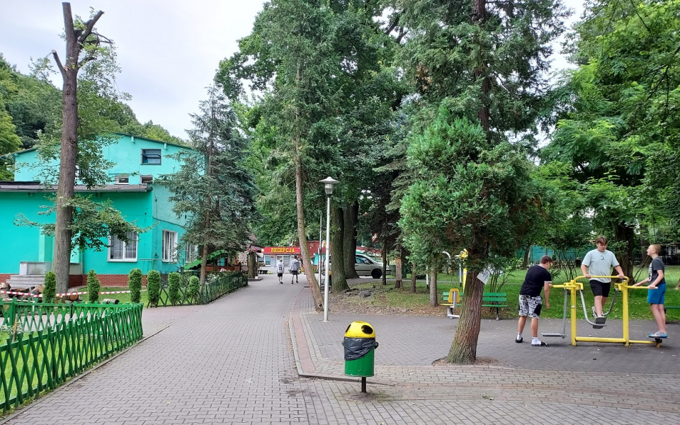 Największy ośrodek wypoczynkowy w Głuchołazach może przyjąć do 500 turystów [fot. Jan Poniatyszyn]