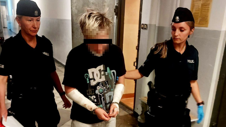 Policjanci z Opola zatrzymali 34-letnią kobietę podejrzaną o podwójne zabójstwo swoich dzieci [Źródło: https://opole.policja.gov.pl/]