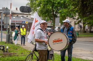 Manifestacja w obwonie miejsc pracy w Walcowni Rur Andrzej w Zawadzkiem [fot. Jędrzej Łuczak]