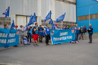 Akcja protestacyjna Snop Automotive w Opolu [fot. Jędrzej Łuczak]