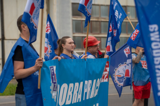 Akcja protestacyjna Snop Automotive w Opolu [fot. Jędrzej Łuczak]