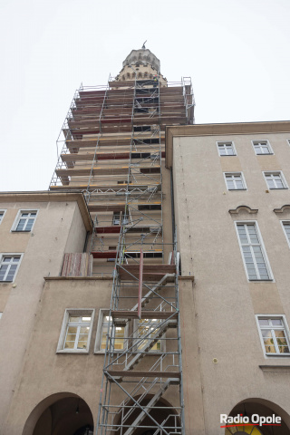 Remont wieży ratuszowej w Opolu [fot. Sławomir Mielnik]