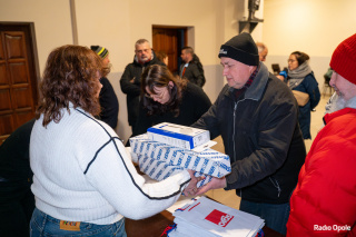 Firma Oras z Olesna ofiarowała pomoc mieszkańcom Bodzanowa [fot. Adam Dubiński]