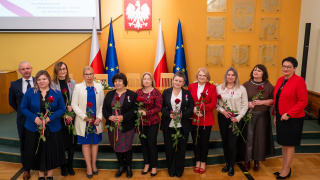 Wręczenie odznaczeń państwowych w Urzędzie Wojewódzkim w Opolu [fot. Marcin Boczek]