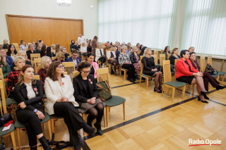 Wręczenie medali i aktów nadania stopnia awansu zawodowego nauczyciela dyplomowego [fot. Sławomir Mielnik]