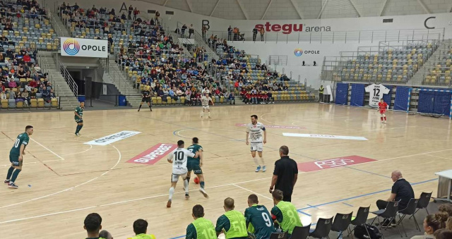 Podział punktów w Stegu Arenie. Dreman Futsal Opole Komprachcice remisuje z Legią Warszawa