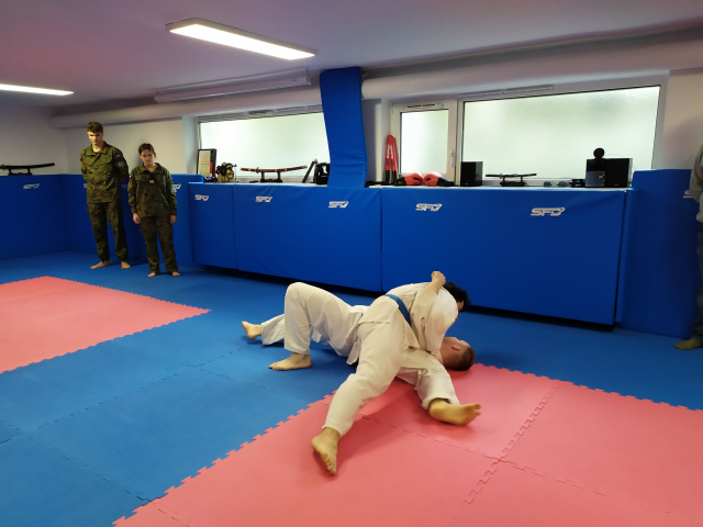 Sala do treningów judo i sztuk walki w I LO w Opolu po remoncie