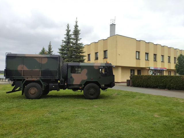 Wojsko otoczyło urząd gminy w Lasowicach Wielkich. Spokojnie, to tylko zaplanowane ćwiczenia