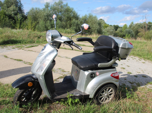 14-latek z Brzegu ukradł skuter inwalidzki należący do 71-letniego mężczyzny