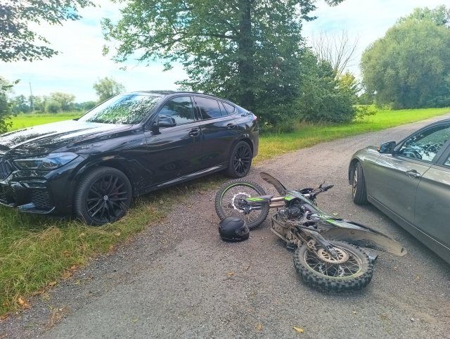 Nastolatek uciekał przed policją kradzionym motocyklem. Zajmie się nim sąd rodzinny