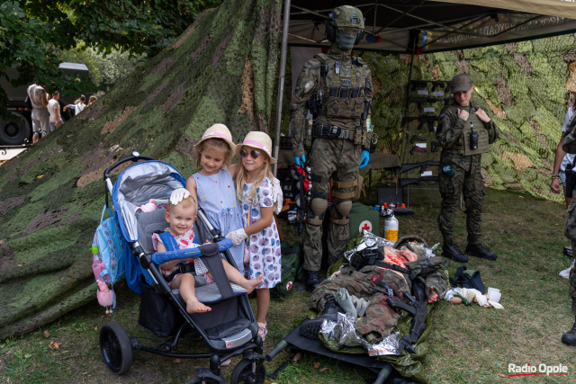 Taka okazja nie zdarza się często. Piknik militarny na pl. Wolności w Opolu [ZDJĘCIA]