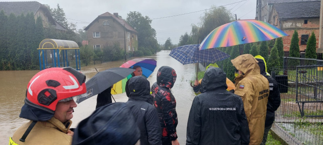 Alarmy przeciwpowodziowe w gminie Lubrza. Trudna sytuacja w miejscowości Skrzypiec