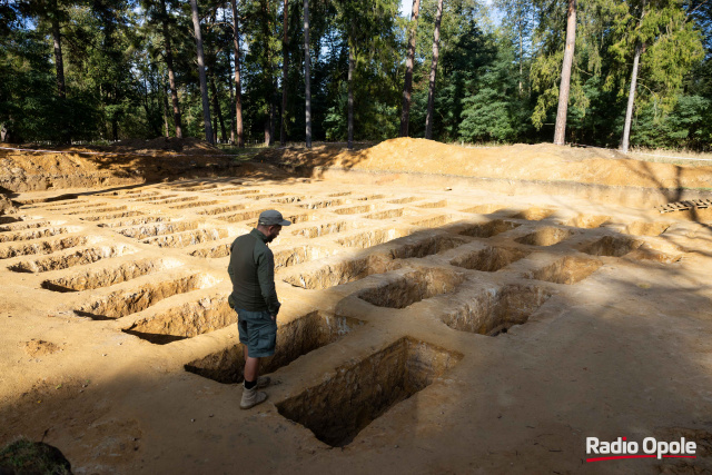 Szczątki 60 włoskich żołnierzy odnalezione. Sukces projektu Lamsdorf-Łambinowice  archeologia pamięci