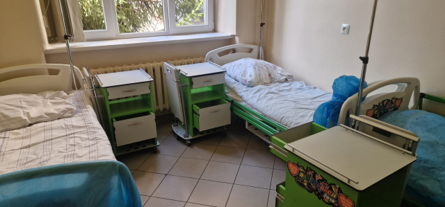 Nyski szpital wznowił przyjmowanie pacjentów, na razie na dwóch oddziałach