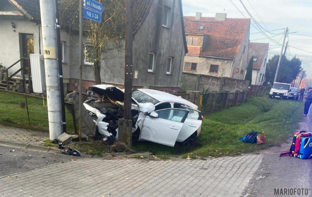 Groźne zderzenie dwóch osobówek w Prószkowie