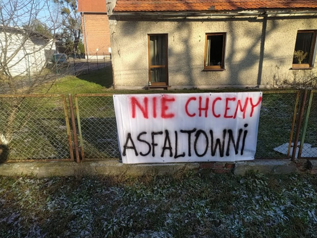 Protest mieszkańców Ligoty Dolnej. Nie chcą asfaltowni w pobliżu domów