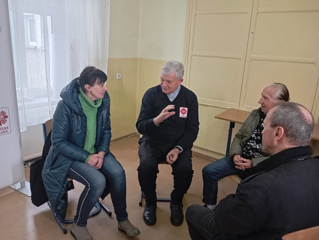 Kolejny etap pomocy dla powodzian. Caritas uruchomił karty przedpłacone