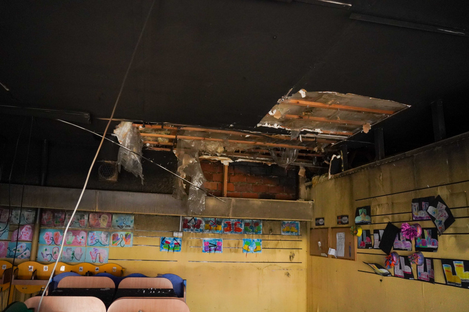 Zniszczenia po pożarze w przedszkolu numer 2 w Niemodlinie [fot. Jarosław Madzia]